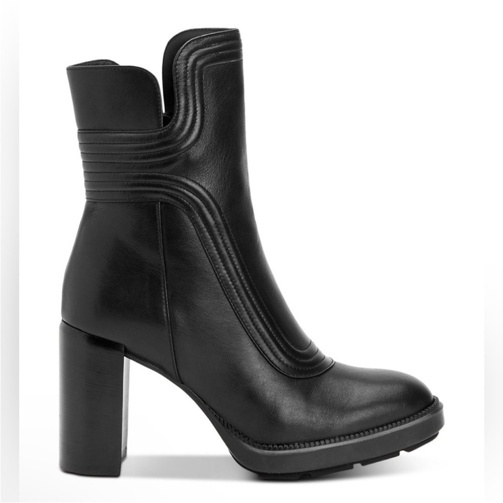 Aquatalia Illiana Weatherproof High Block Heel Chunky Boots Black Leather Size 8
